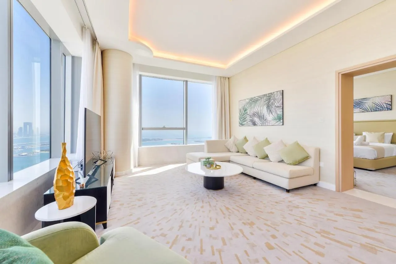 Ultra Luxury Palm Tower With Shared Hotel Facilities Dubai Aparthotel