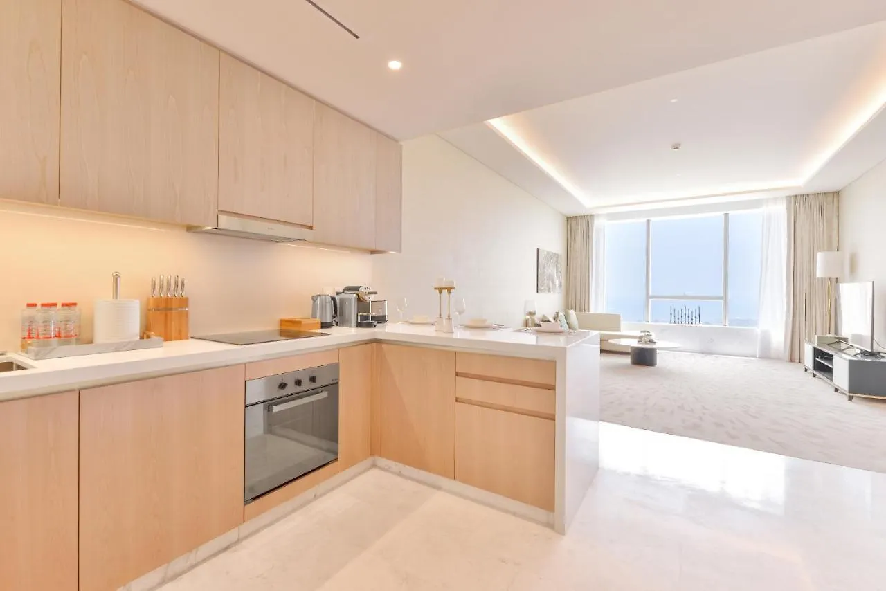 Aparthotel Ultra Luxury Palm Tower With Shared Hotel Facilities Dubai