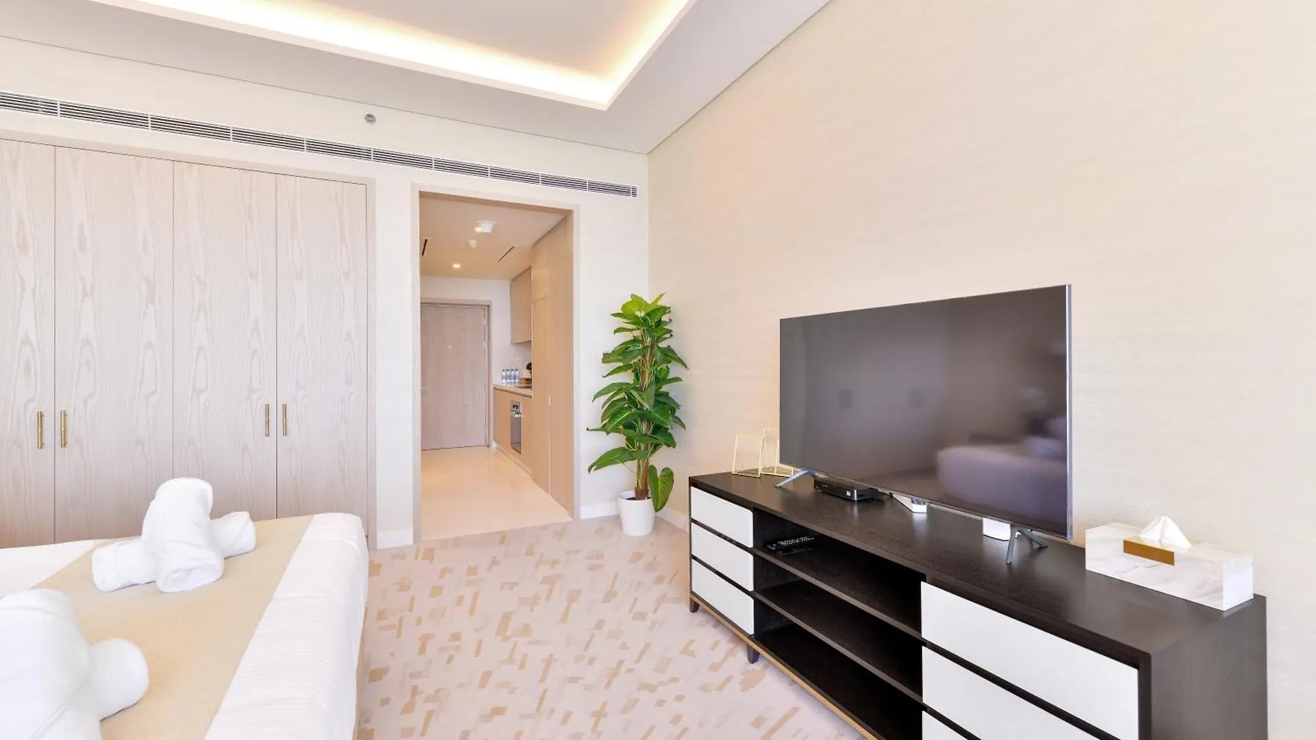 Ultra Luxury Palm Tower With Shared Hotel Facilities Dubai 5*,
