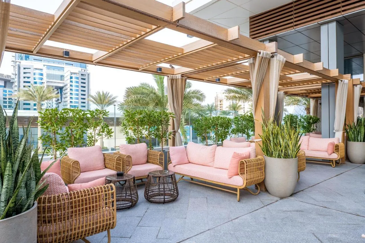 Ultra Luxury Palm Tower With Shared Hotel Facilities Dubai Aparthotel
